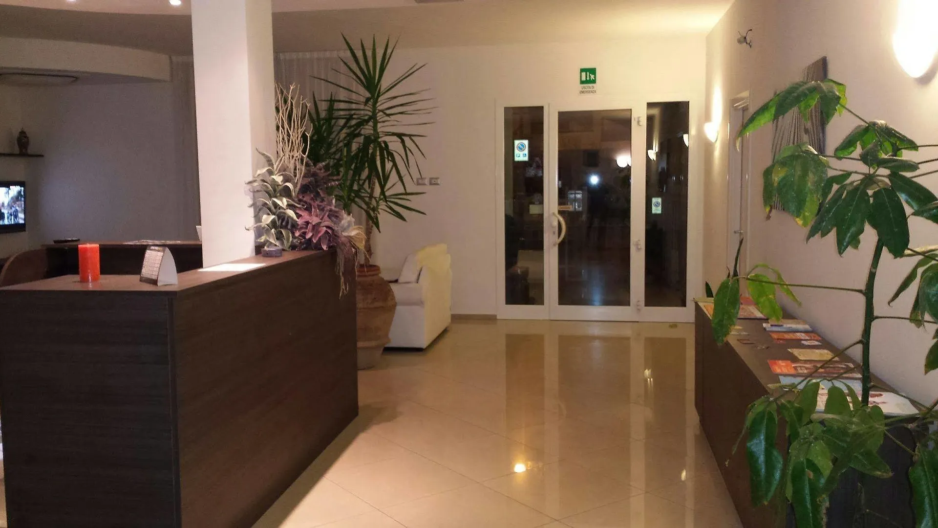 Residence Alba Riccione 3*,  Italia