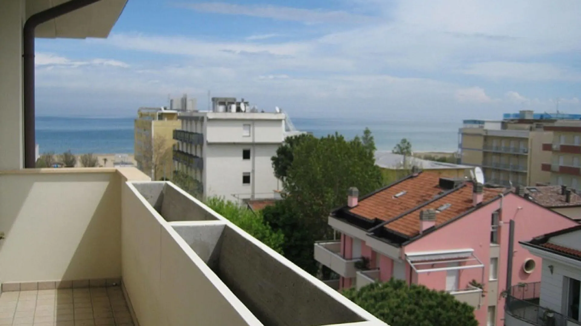 Residence Alba Riccione Aparthotel